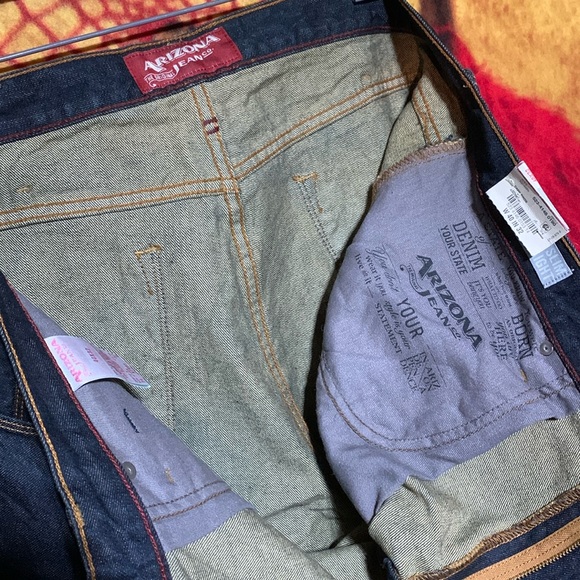 ARIZONA JEAN COMPANY-men’s dark rinse cotton denim ‘SLIM FIT STRAIGHT’ leg jeans - Picture 9 of 11